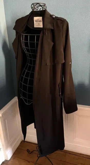 Trench Noir