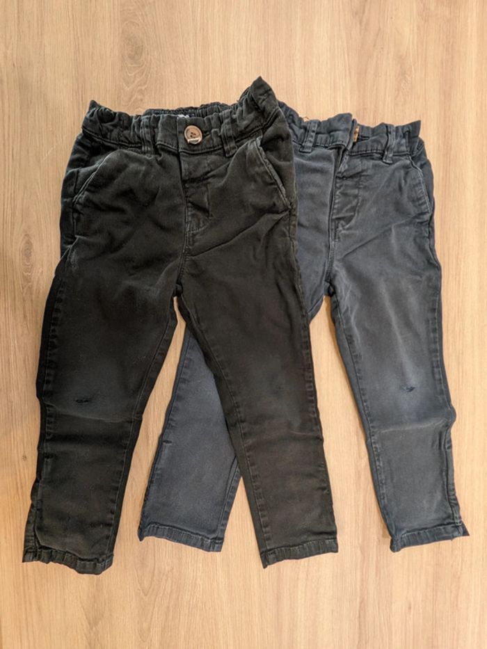 Lot de 2 pantalons 18M