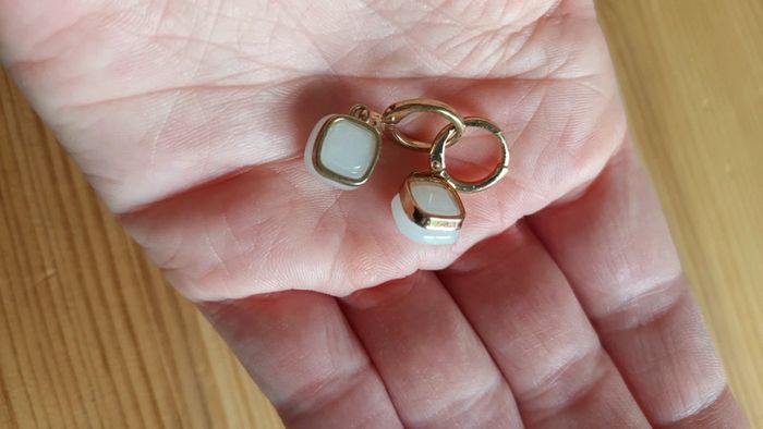 Boucles d'oreilles acier doré - photo numéro 3