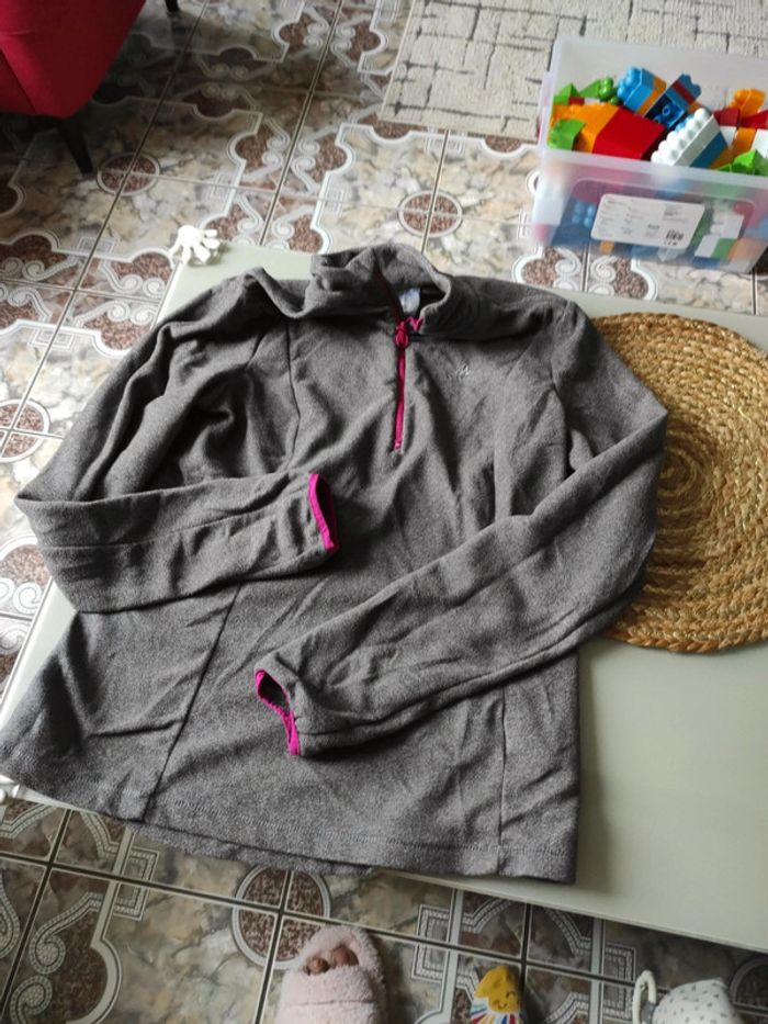 Queshua Decathlon gris rose sweat polaire