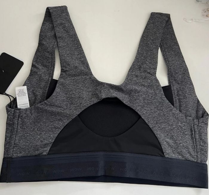 2 Brassières - photo numéro 4