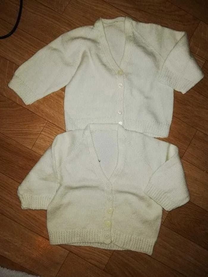 Gilet 3/6 mois tricoté