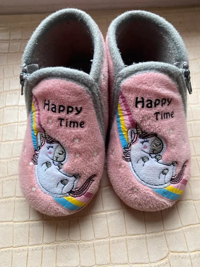Chaussons rose licorne fille fermetures 22 - photo numéro 2