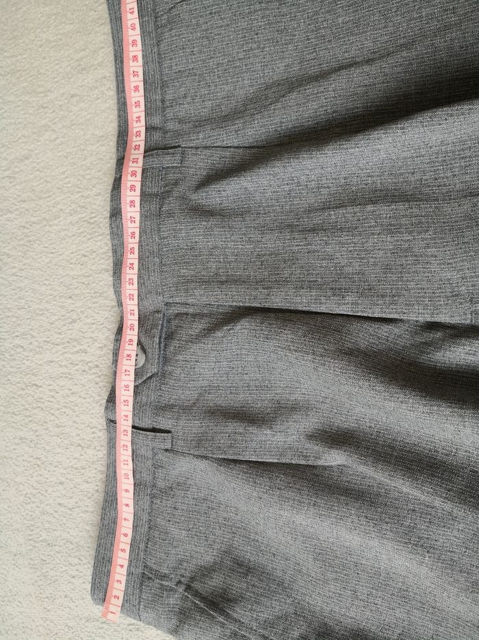 Costume gris - photo numéro 4