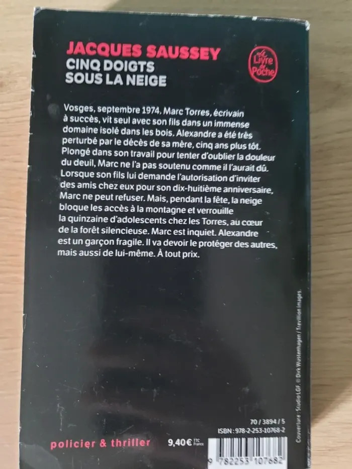 Cinq doigts sous la neige - photo numéro 2