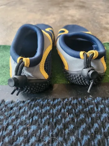 Chaussure aquatique
