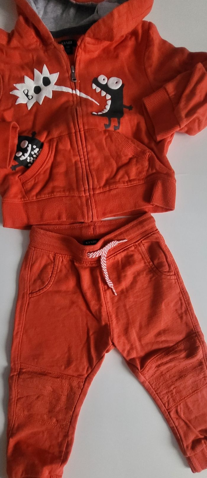 Ensemble - photo numéro 2