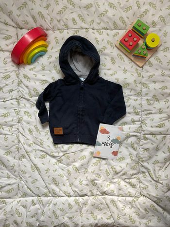 gilet léger marine zippé à capuche 3 mois gémo