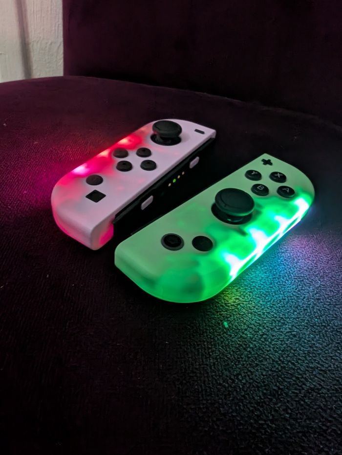Manettes switch neuves