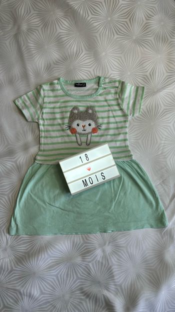 Robe 18 mois
