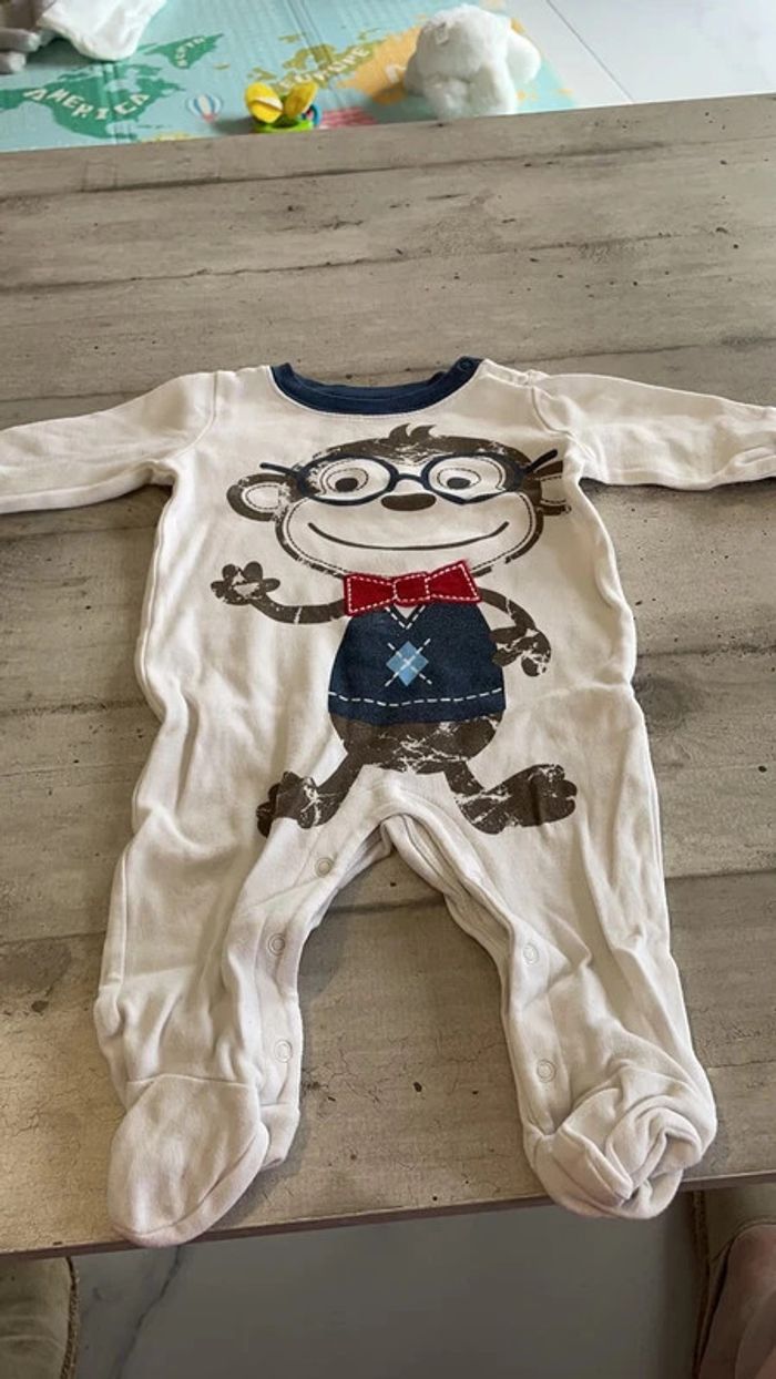 Lot Pyjamas garçon 6 mois - photo numéro 9