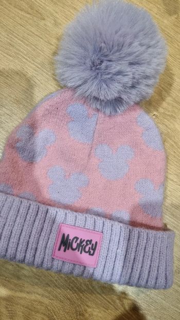 Chapeau doux xs MICKEY disney état neuf