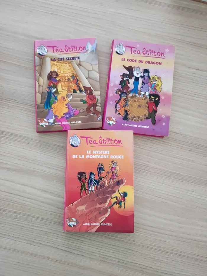 Lot livres Tea stilton