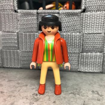 Personnage figurine femme playmobil