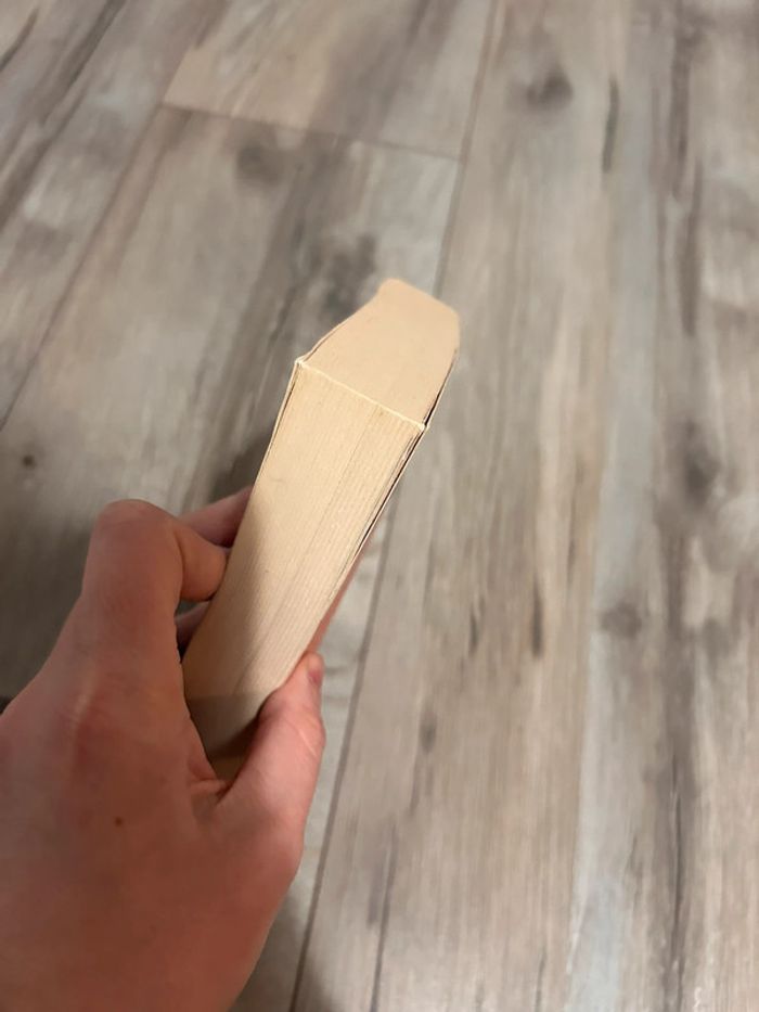 Livre la première nuit , Marc Lévy - photo numéro 3