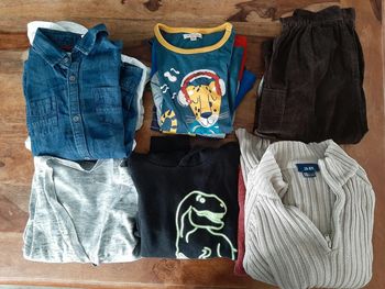 Lot de vêtements garçon 6 ans