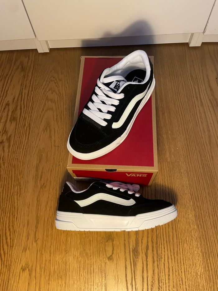 Vans Hylane 36,5 - photo numéro 4