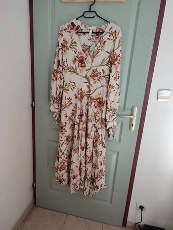 Robe fleurie longueur entre mollet et cheville