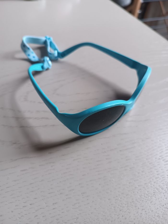 Lunettes de soleil bébé - photo numéro 2