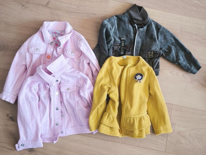 Lot vêtements 18 mois. - photo numéro 6