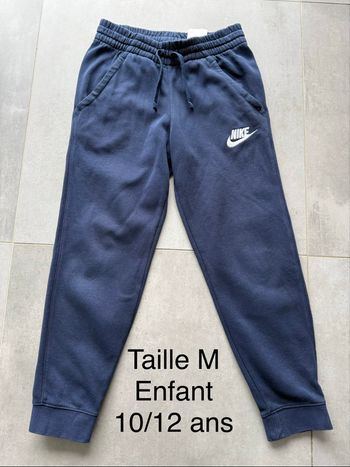 Bas de jogging bleu Nike enfant   Taille M correspondance 10/12 ans 