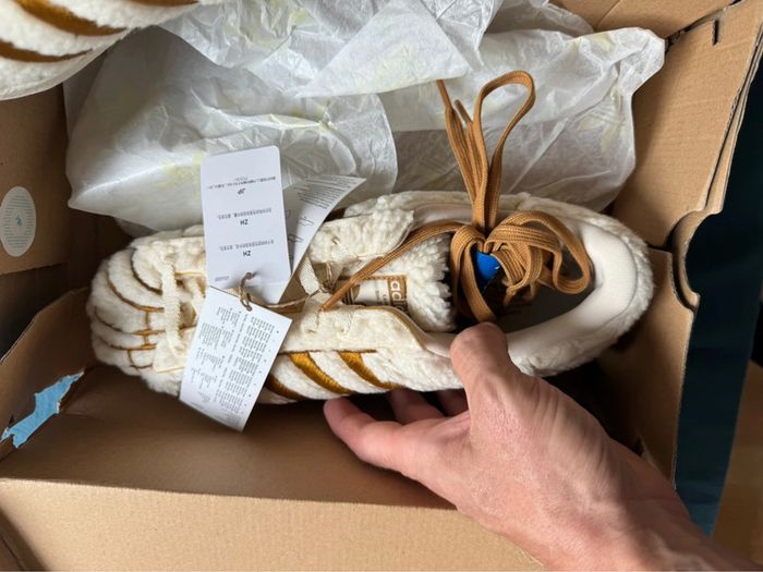 Adidas Superstar Conchas Sherpa – Taille 45 ⅓ – Neuf avec boîte - photo numéro 6