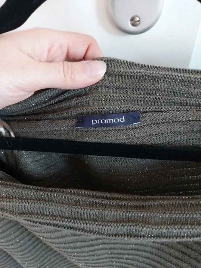 Pull promod Taille L - photo numéro 4