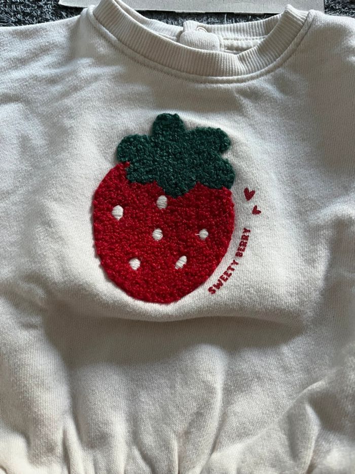 Pull fraises - photo numéro 2