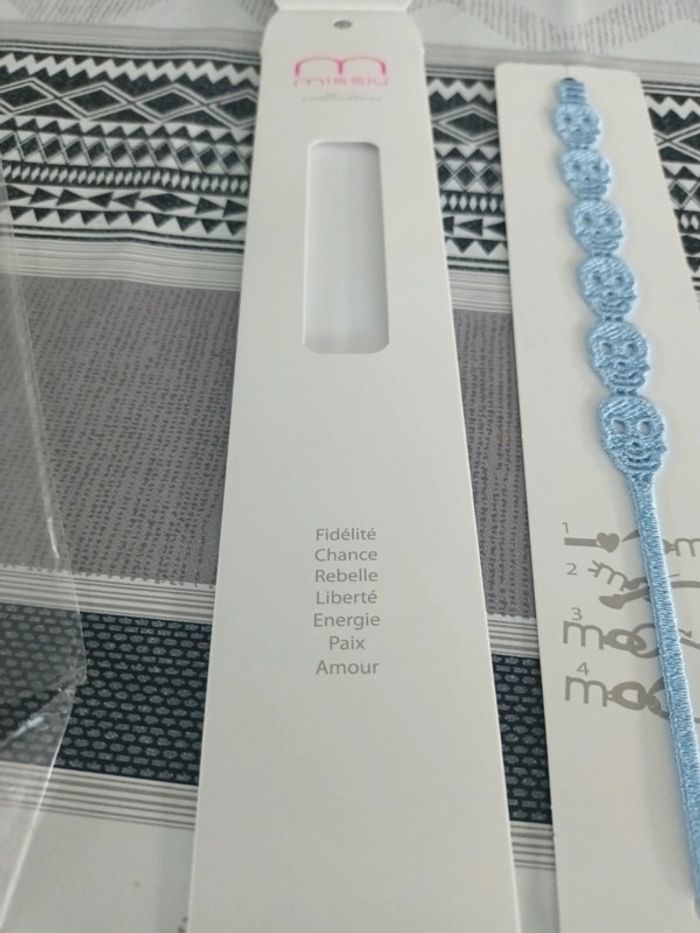 Bracelet tissus tête de mort bleu - photo numéro 3