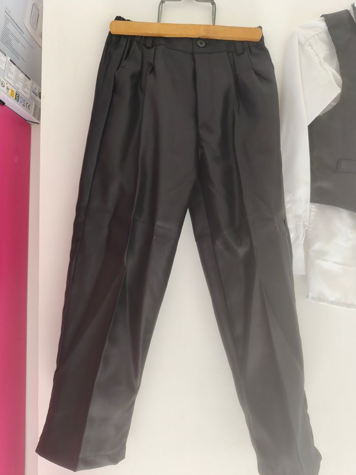 Costume neuf - photo numéro 6