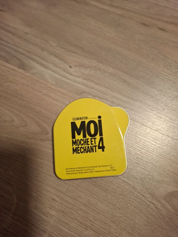 Boîte moi moche et méchant McDonald's - photo numéro 2