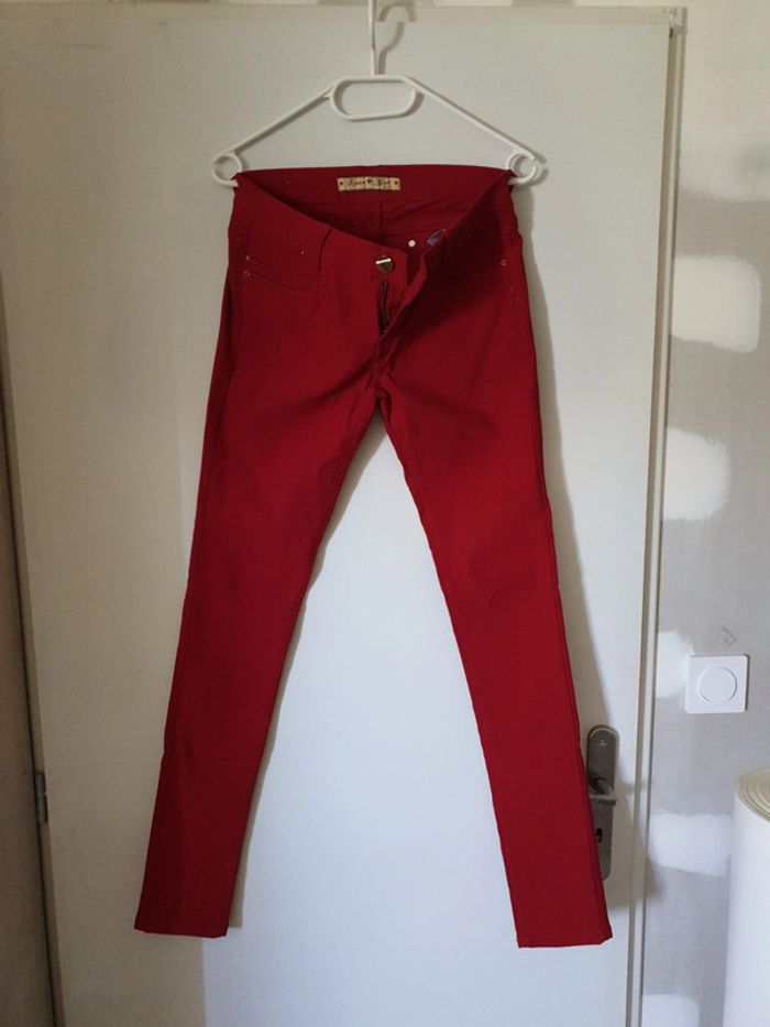 Pantalon femme rouge