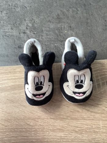 Chaussons taille 12