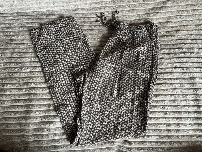Pantalon fluide Hartford 100 % soie – Taille 36