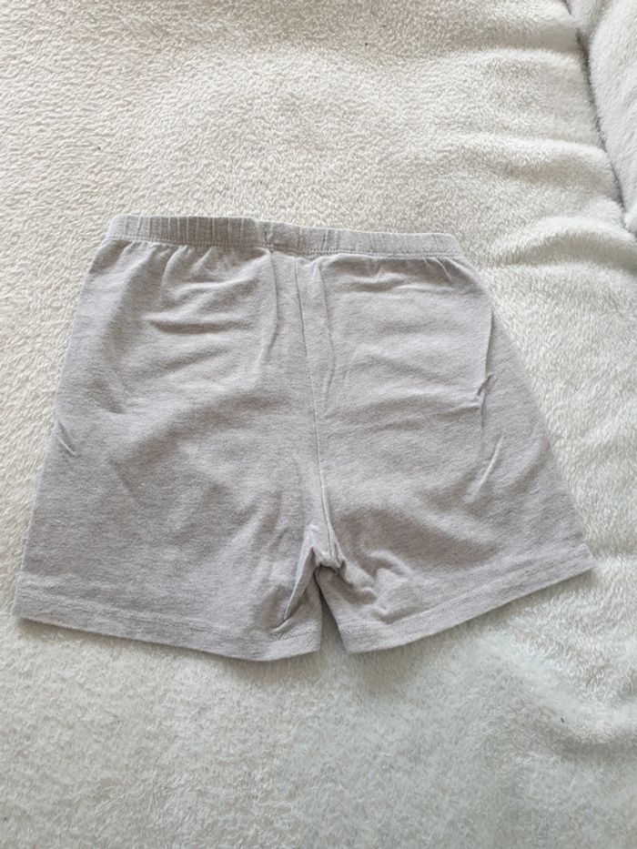 Short fille 7-8 ans gris - photo numéro 2
