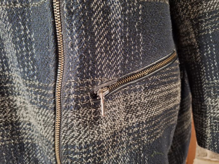 Manteau zippé bleu marine et gris à carreaux grande taille - photo numéro 4