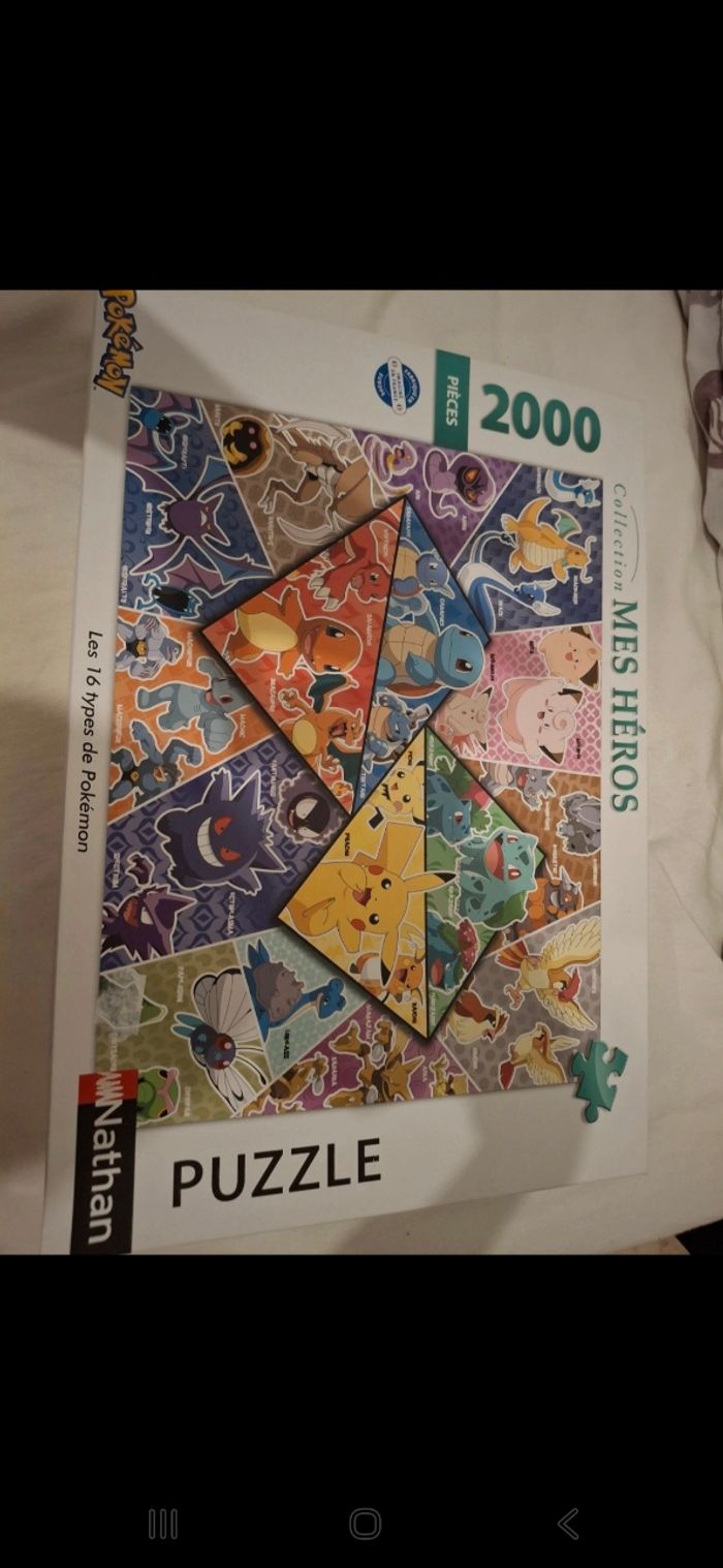 Puzzle pokemon 2000p NEUF