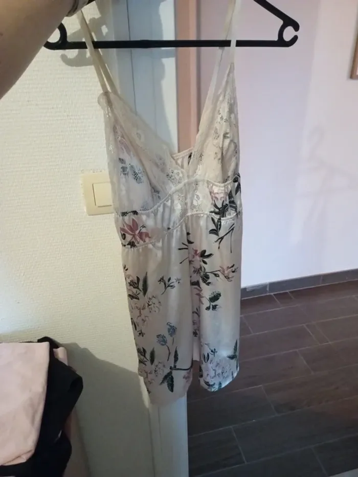 Nuisette à motif