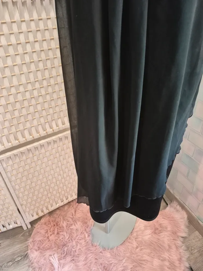 💕Jolie robe noire femme T44 la halle 💕 - photo numéro 8