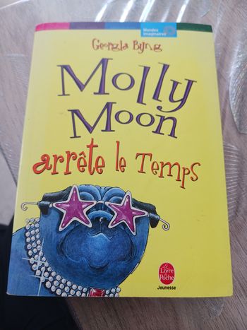 Livre monde imaginaire 