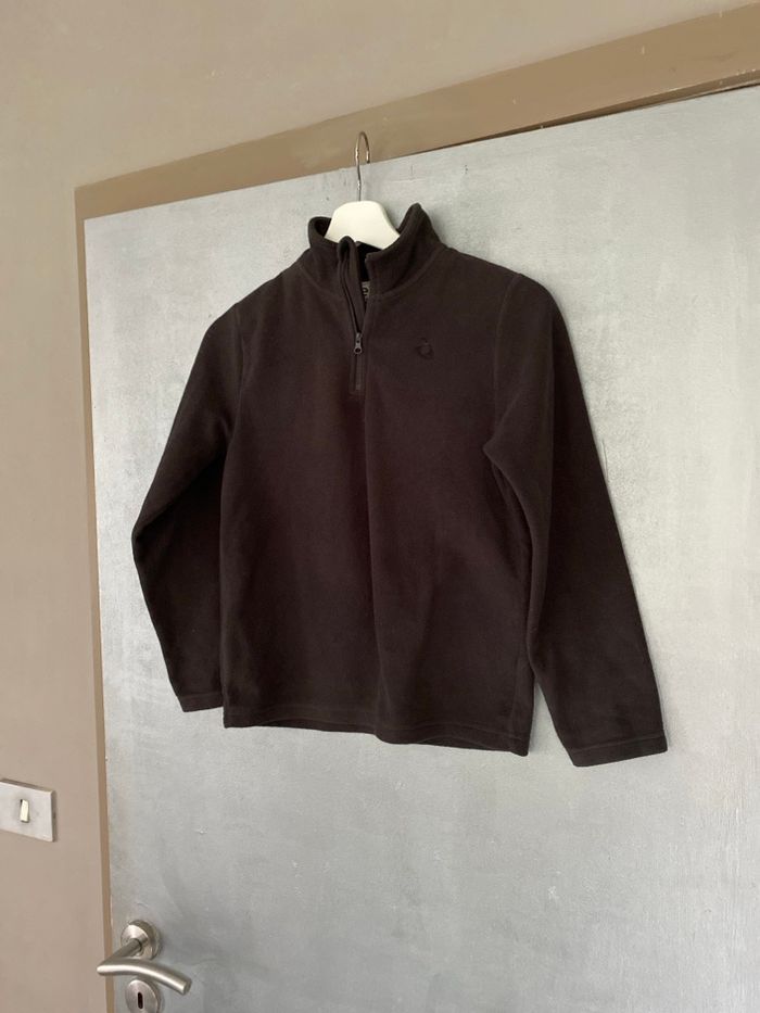 Polaire gris noir à col zippé taille 9 - 10 ans
