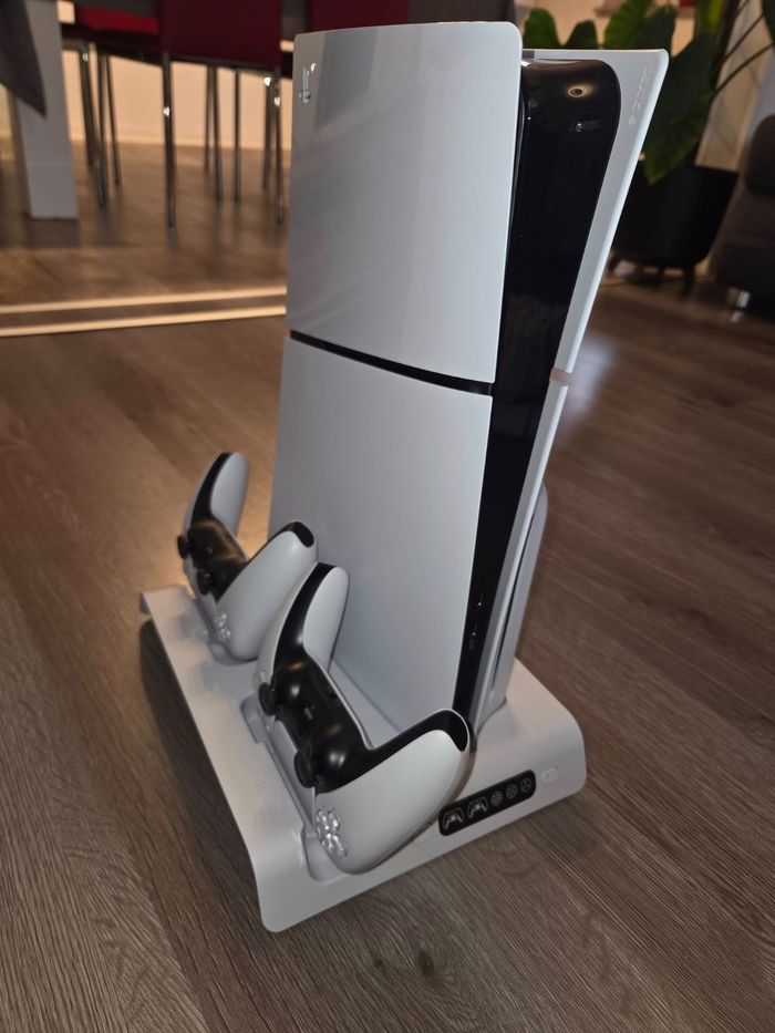 Sony PS 5 - photo numéro 2