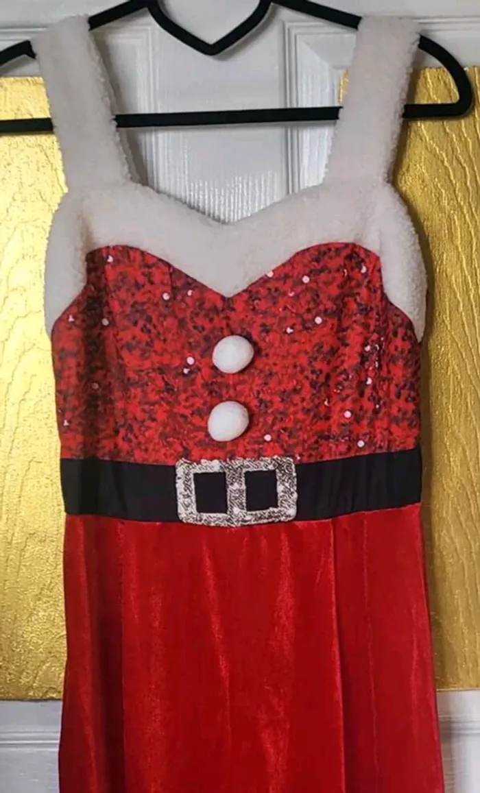 Combinaison thème noël. Porté 1x le jour de Noël. - photo numéro 4