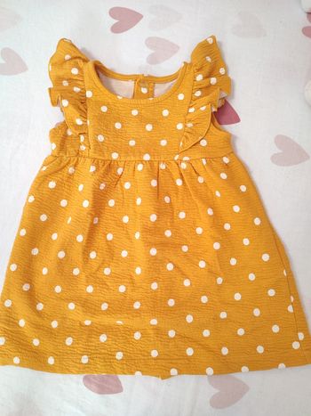 Robe couleur moutarde/safran - à pois - 12 mois - Très bon état - Kiabi