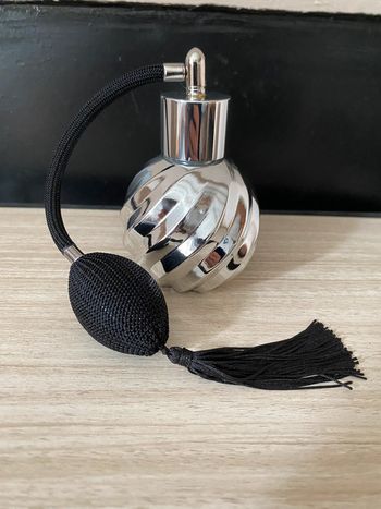 Vaporisateur de parfum vintage