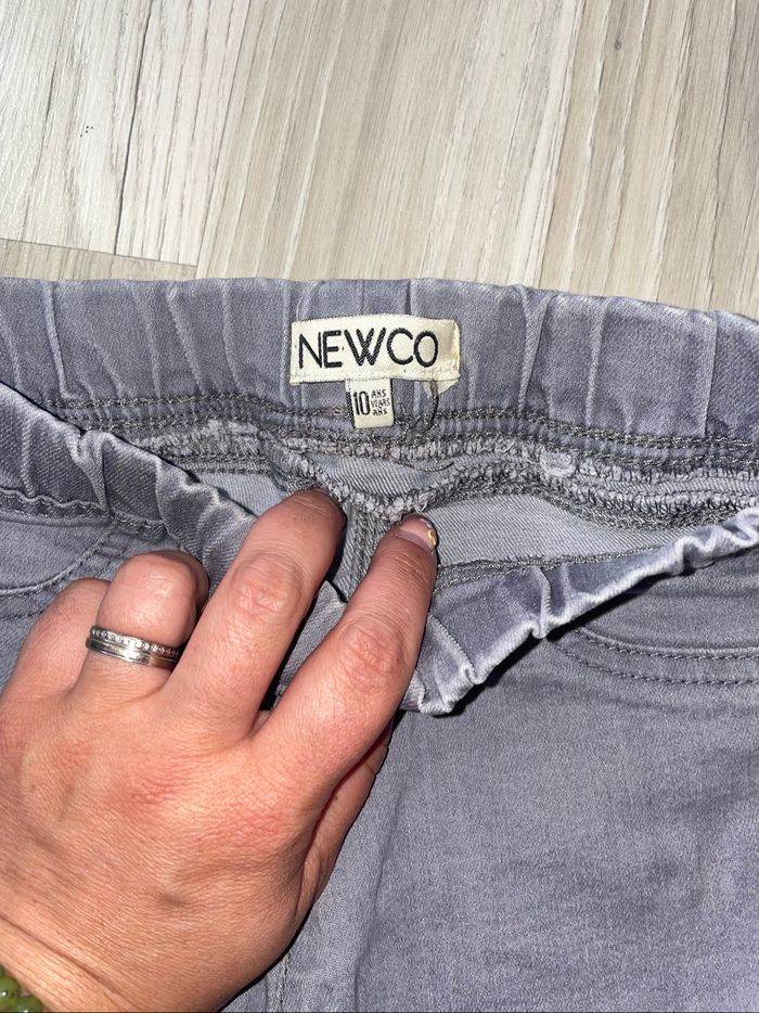 Jeans fille 10 ans - photo numéro 2