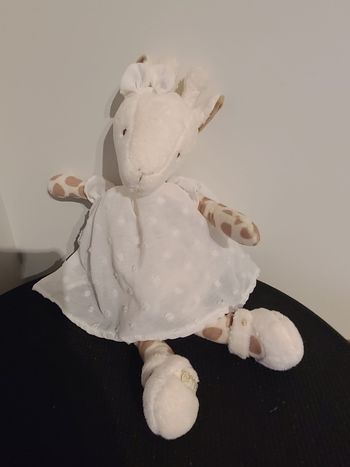 doudou girafe
