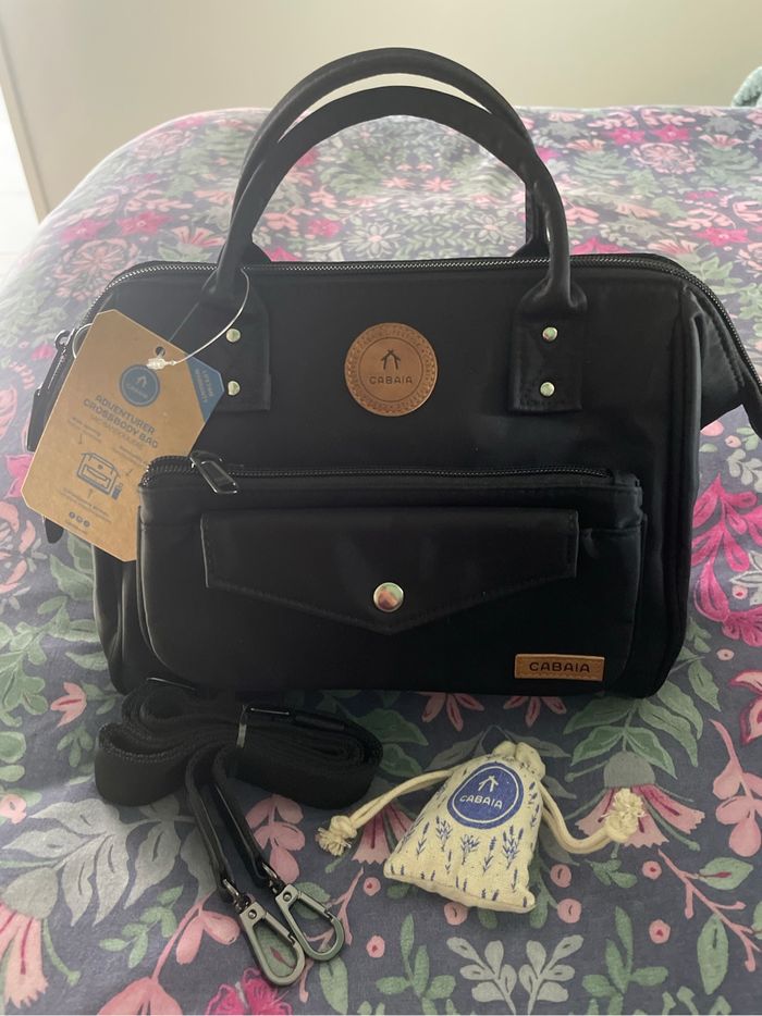 Crossbody Cambridge noir Cabaia en M