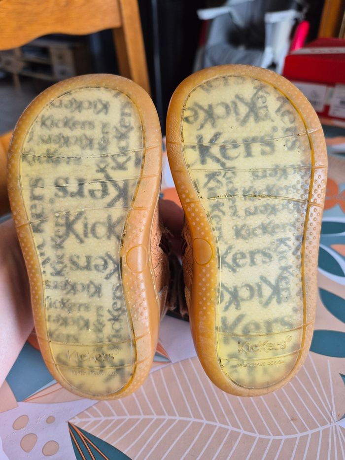 Chaussures kickers taille 22 - photo numéro 7