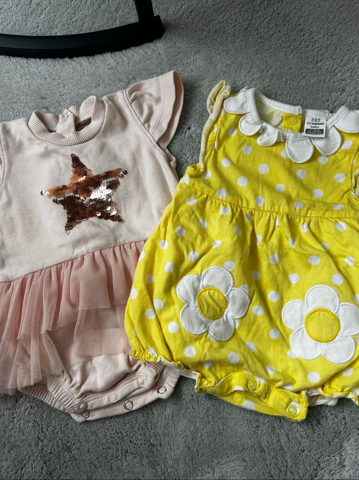 Lot de vêtement bébé fille - photo numéro 2